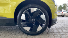 Volvo EX30 315kW Twin Motor Performance Plus 69kWh 5dr Auto Electric Estate